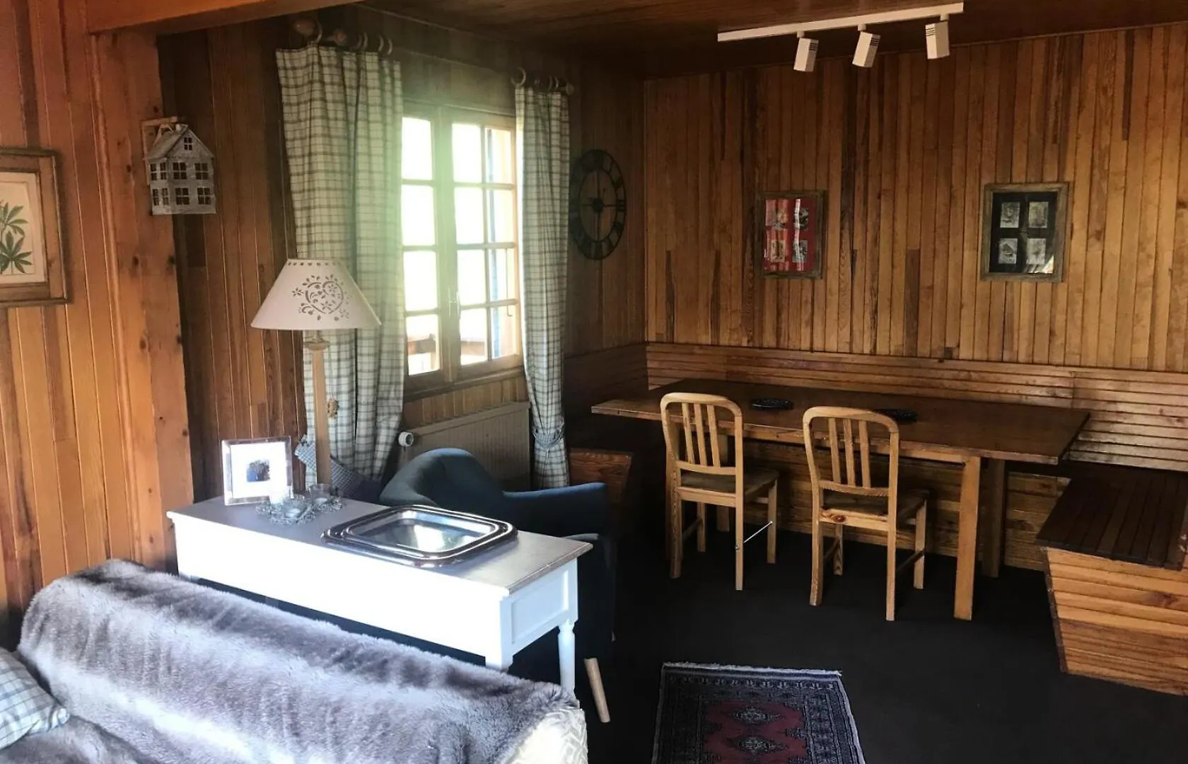 Chalet Chamois - Chalet Annee 70 ! Quartier Calme - Superbe Vue - Jardin Mae-8214 Montgenevre