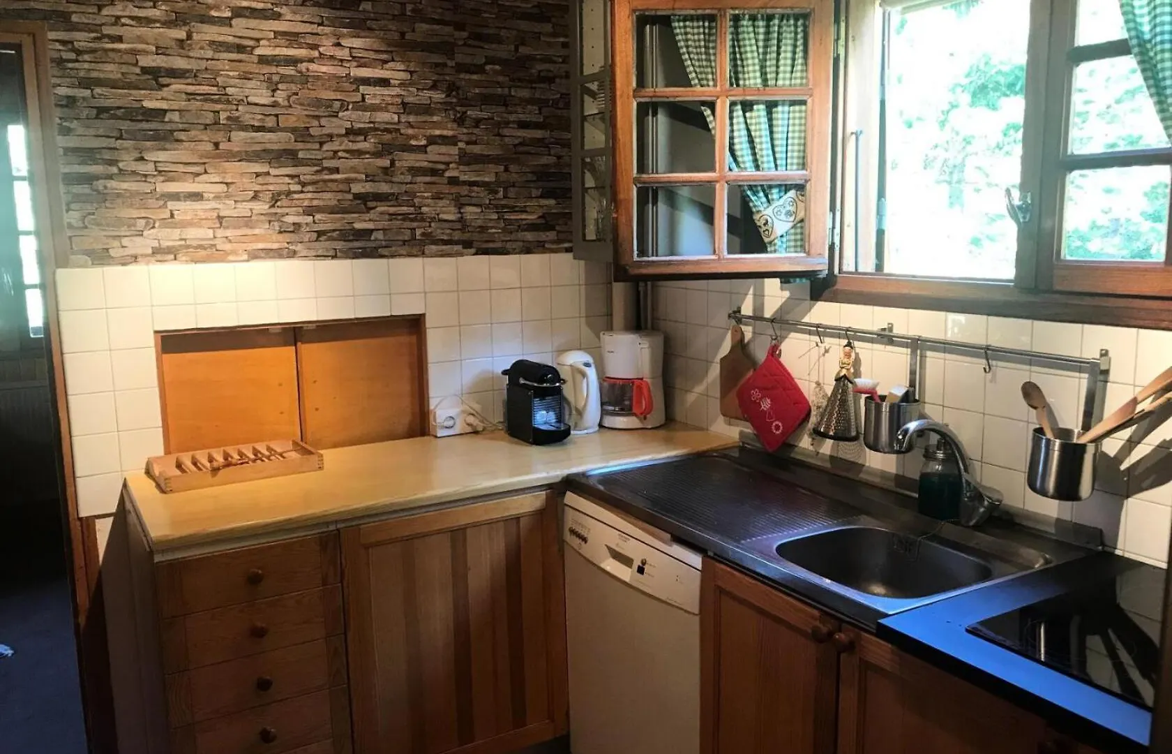 Chalet Chamois - Chalet Annee 70 ! Quartier Calme - Superbe Vue - Jardin Mae-8214 Montgenevre